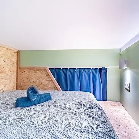 Sleep And Go - Unusual - Saint Genis Laval Lejlighed *