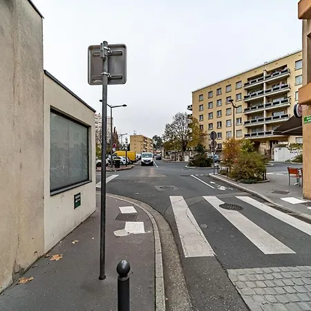 Sleep And Go - Unusual - Saint Genis Laval * Oullins